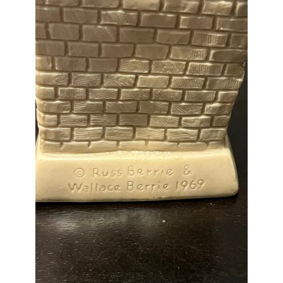 Vintage Santa Mouse Russ Wallace Berrie  Figurine 1969 Merry Christmas - Picture 4 of 4